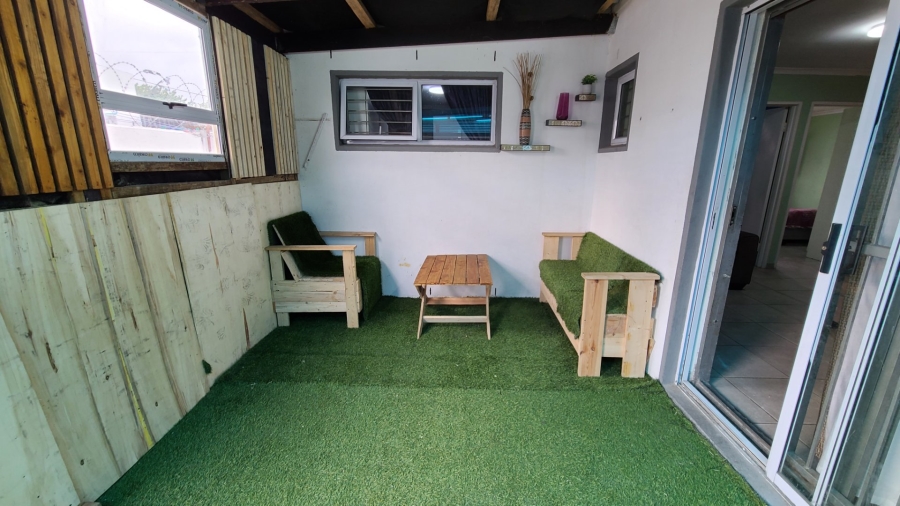 3 Bedroom Property for Sale in Bishop Lavis Western Cape